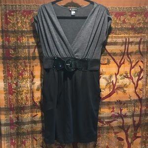 Delirious Los Angeles belted dress size large